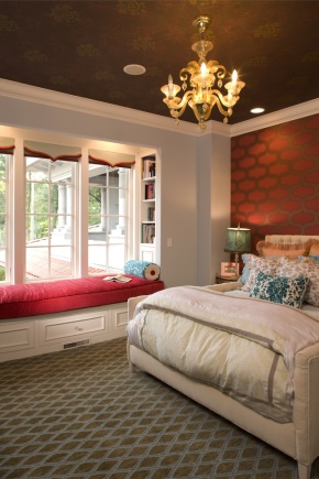 Dizajn prekrasne spavaće sobe u privatnoj kući
