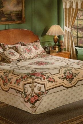 Tapestry bedspreads
