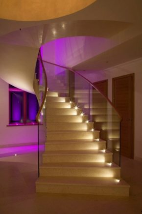 Luminaires d'escalier