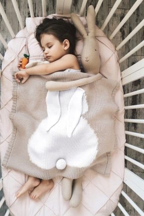 Couvertures tricotées pour bébé