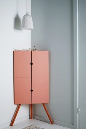 Rohové šatní skříně Ikea