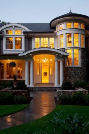 Projects of houses in a classic style: design features