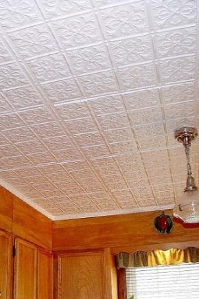 Styrofoam ceiling: pros and cons