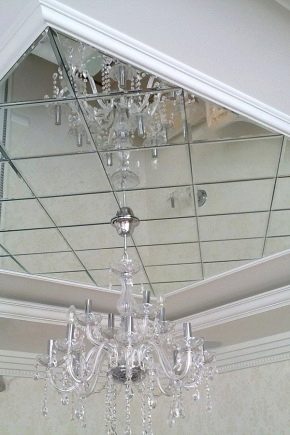 Zrcadlový strop v designu interiéru