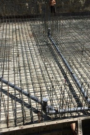 Reinforcement of the foundation slab: calculation and installation technology