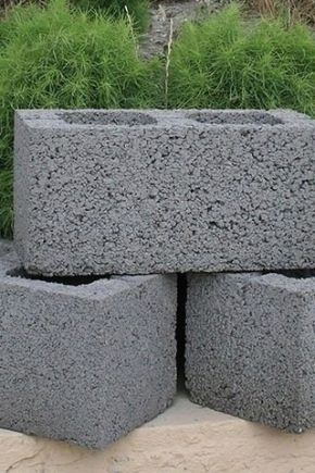 Construim o casă din blocuri de beton de argilă expandată