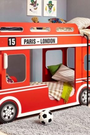 Bunk bed in the form of a bus
