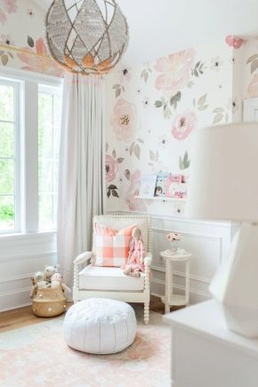 How to choose a wallpaper for a children's room for girls?