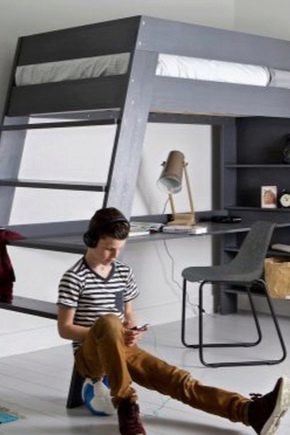 Lits mezzanine avec espace de travail pour les adolescents