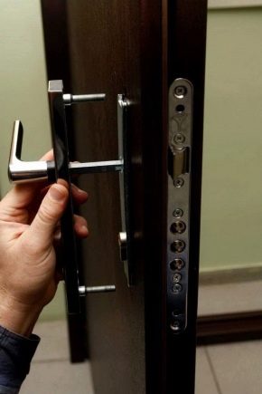 Replacing the lock on the front door - step by step instructions for different types of mechanisms