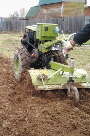 Pravidla pro orbu půdy pojezdovým traktorem