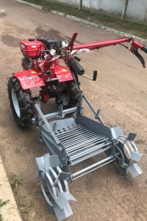 Výběr a obsluha vyorávače brambor pro pojízdný traktor