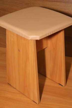Jak vyrobit stoličku z dřevotřísky vlastníma rukama?