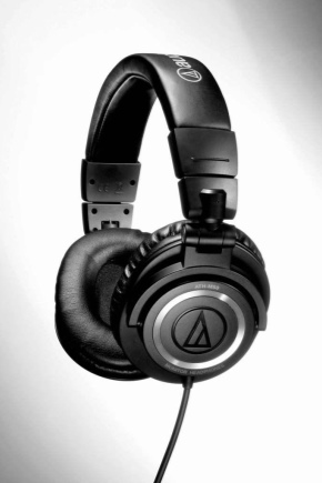 Monitor headphones: types and rating of the best