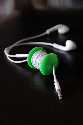 Headphones with a long wire: features, model overview, selection criteria