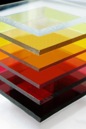 All about colored organic glass