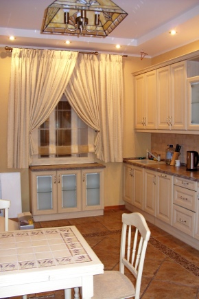 Classic curtains in the interior of the kitchen