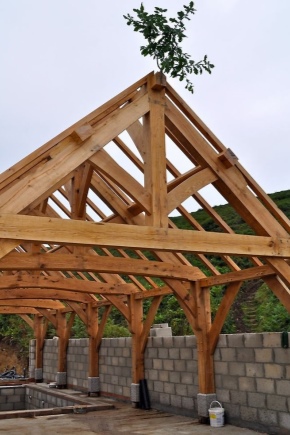 Everything you need to know about roof trusses