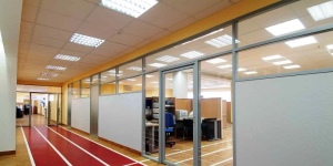 All about aluminum partitions