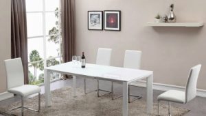 Fehér asztalok: design kiválasztása