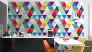Wallpaper with geometric motifs