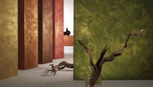 Pintura de pared decorativa con efecto seda: características de aplicación