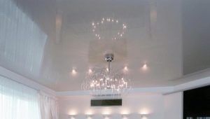 White glossy stretch ceilings: pros and cons