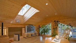 如何用自己的双手在私人住宅中制作天花板？