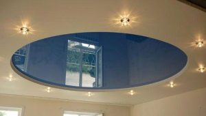 Mirror stretch ceilings: advantages and disadvantages