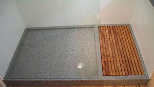 Shower trays: features of choice