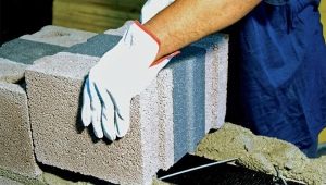 Eigenschaften und Arten von Blähton-Betonmauersteinen