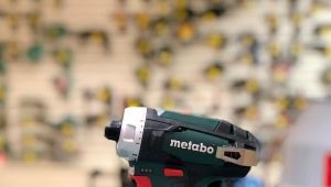 Features, choices and tips for operating cordless drills