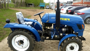 Features of mini-tractors Rusich