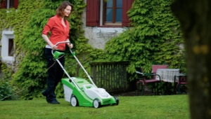 Electric lawn mowers: device, rating and selection