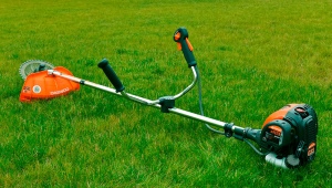 Brushcutter attachments (petrol trimmer): features and types