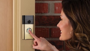 Doorbells: what are they and how to choose?