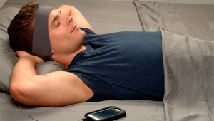 Wie wählt man Kopfhörer aus, um vor Lärm zu schlafen?