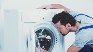 De ce îngheață mașina de spălat și cum se remediază?