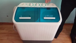 半自动洗衣机：特点和选择技巧 