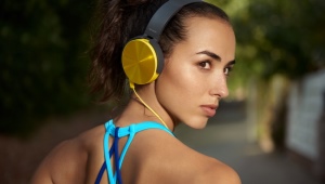 Kabelgebundene Kopfhörer: Was sind sie und wie wählt man sie aus?