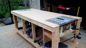 How to make a workbench with your own hands?