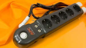 APC Surge Protectors and Extenders Overview
