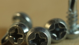 Descrierea șuruburilor pentru ploșnițe și utilizarea lor