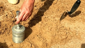 Vše, co potřebujete vědět o objemové hmotnosti písku