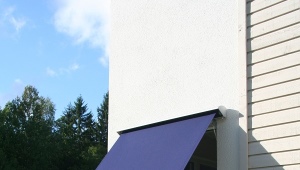 What are window awnings and what are they like?