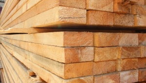 Hoeveel planken 40x100x6000 mm in een kubus en waar worden ze gebruikt?