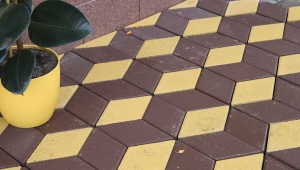 Descrizione del rombo delle lastre per pavimentazione e della sua posa