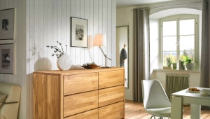 Description of chest of drawers from solid wood and the secrets of their choice