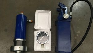Choosing a hydraulic pump for the press