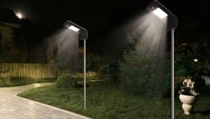 Katu-LED-valonheittimen valinta ja asennus pylvääseen